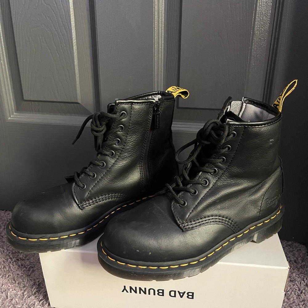 Doc Martens Black Combat Leather Boots